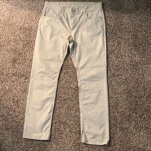 Robert Graham super soft beige pants sz 40